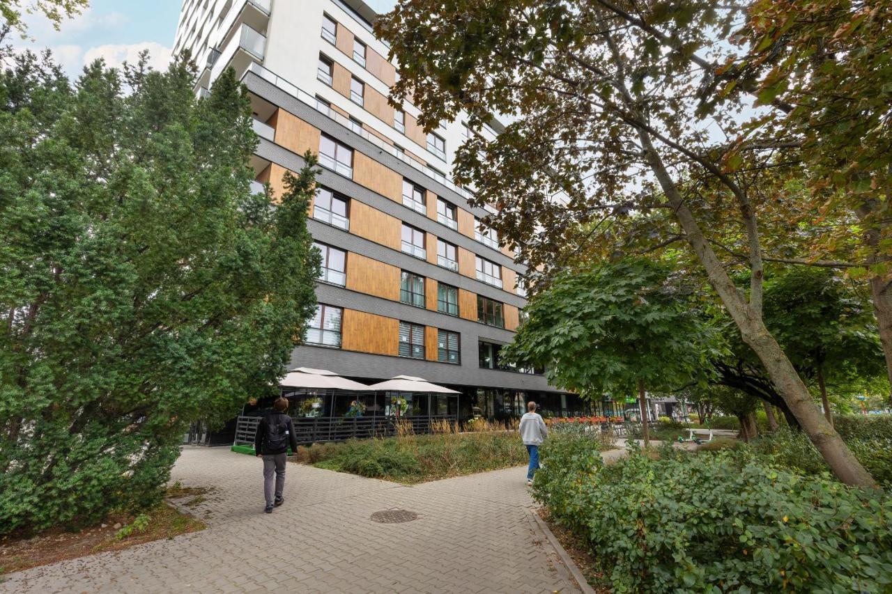 Siedmiogrodzka Air-Conditioned Apartment With Balcony Wola By Noclegi Renters Varşovia Exterior foto